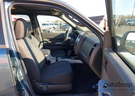 2011 Ford Escape Xlt from USA, damaged, VIN 1FMCU9D7XBKB84492